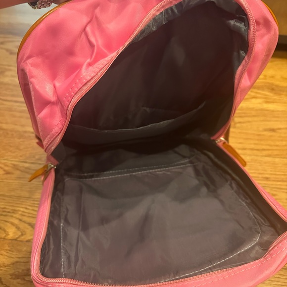 Back Packs - Picture 6 of 16